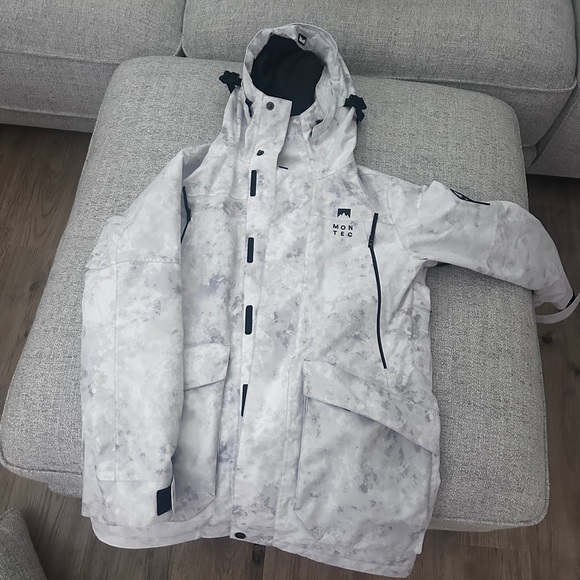 MONTEC jacket - Picture 5 of 6